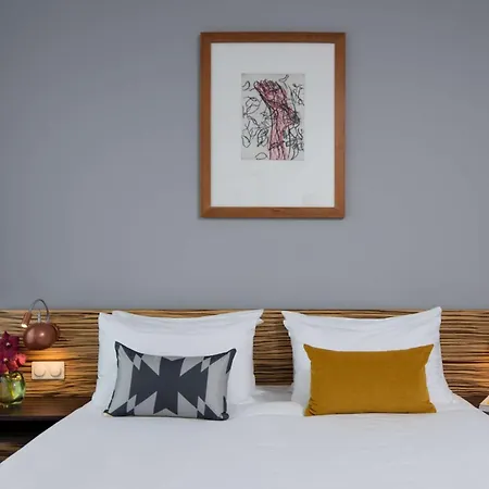 Hotel Art'otel Mitte, Powered By Radisson 4*