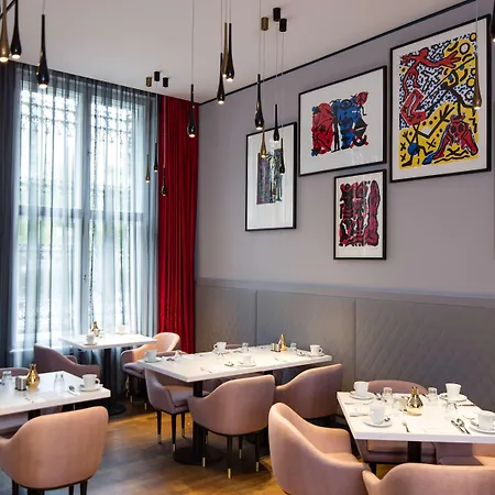 Art'otel Mitte, Powered By Radisson Hotel 4*