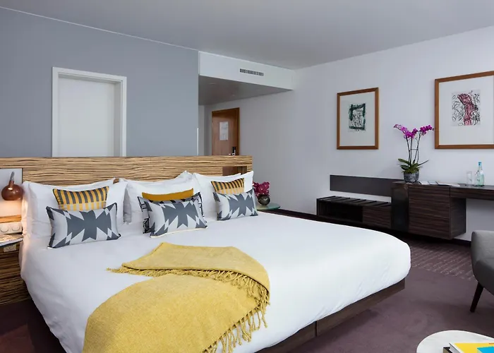 Art'otel Mitte, Powered By Radisson 4*