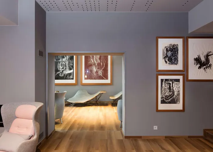 Hotel Art'otel Mitte, Powered By Radisson 4*