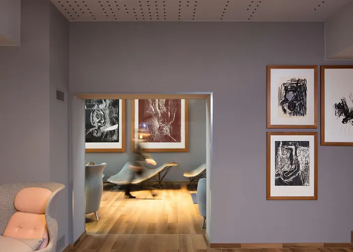 Hotel Art'otel Mitte, Powered By Radisson 4*