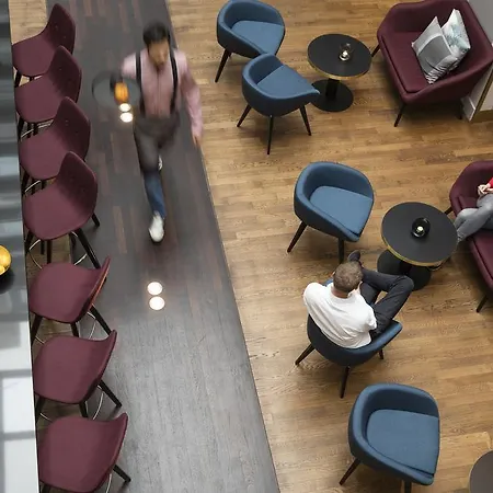 ホテル Art'otel Mitte, Powered By Radisson ベルリン