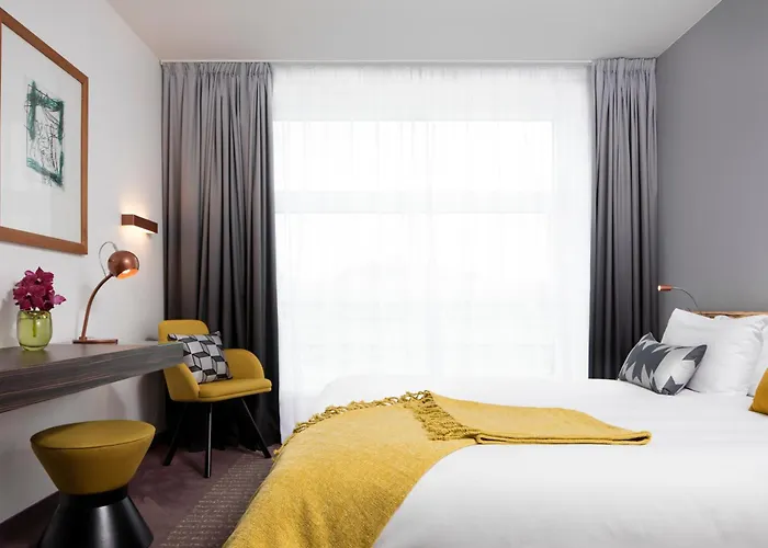 Art'otel Mitte, Powered By Radisson 酒店