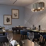 Art'otel Mitte, Powered By Radisson 4*
