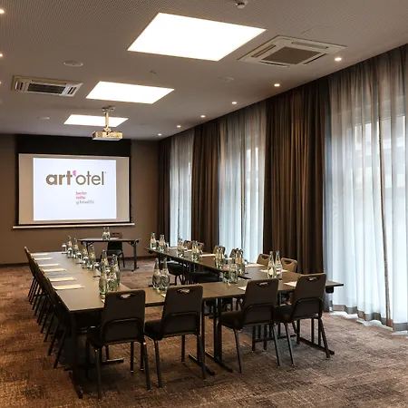 Art'otel Mitte, Powered By Radisson 4*