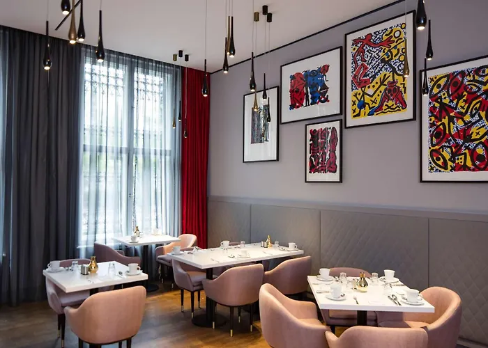 Art'otel Mitte, Powered By Radisson فندق 4*