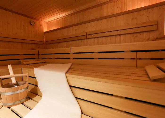 فندق Art'otel Mitte, Powered By Radisson